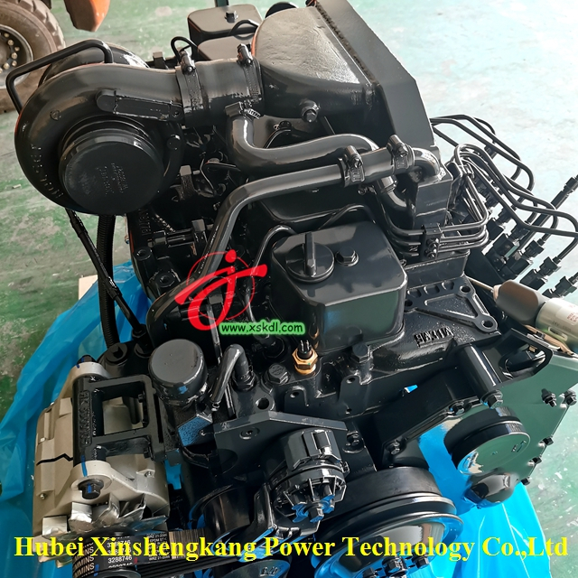 Motor Komatsu SA6D102E-1 remanufacturado para equipos de construcción