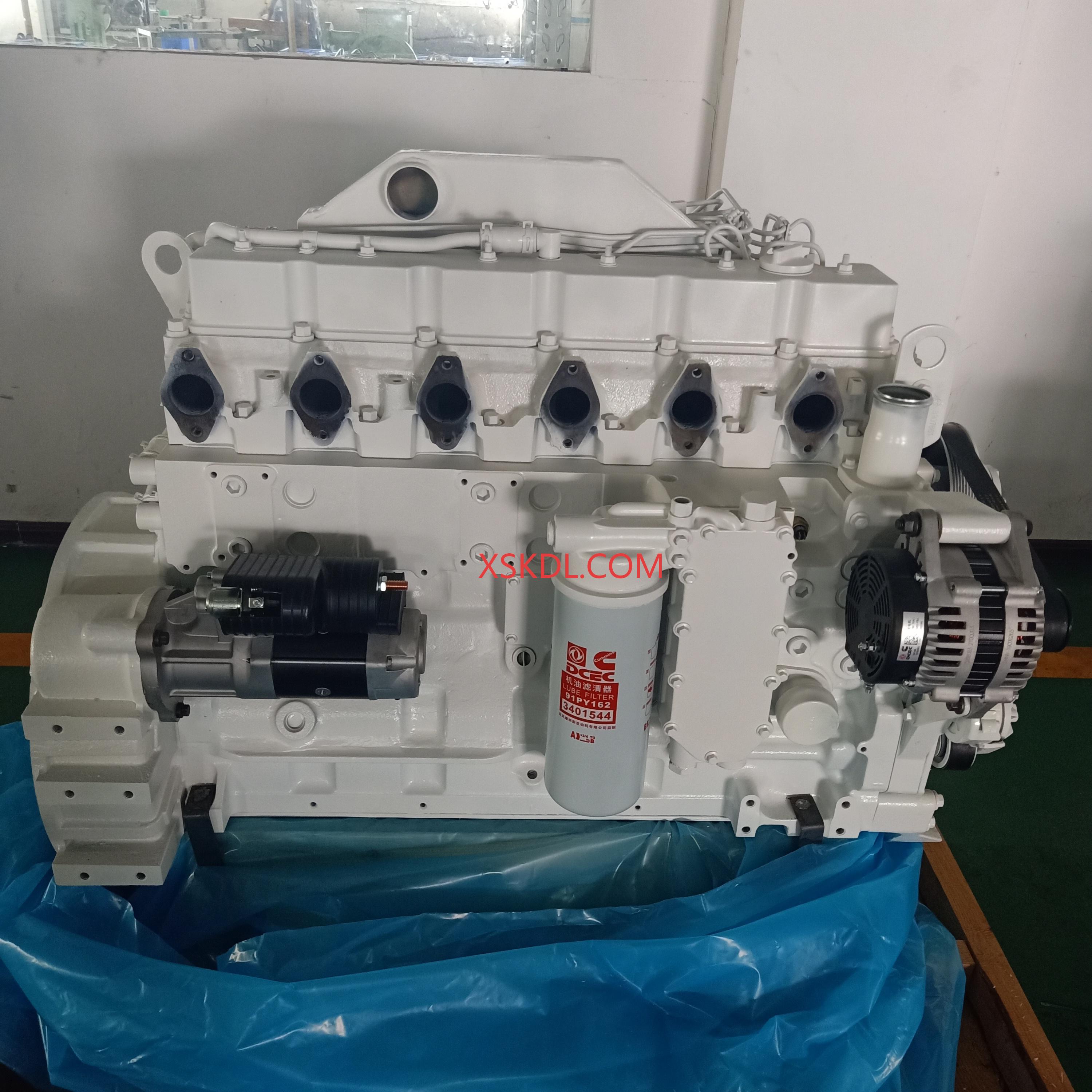 Conjunto de motor marino 6CTA (1)