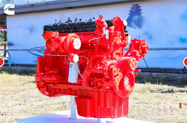 ¡La eficiencia térmica es tan alta como 48%! Cummins de 15 litros National VI Motor Inicio: 3200 nm