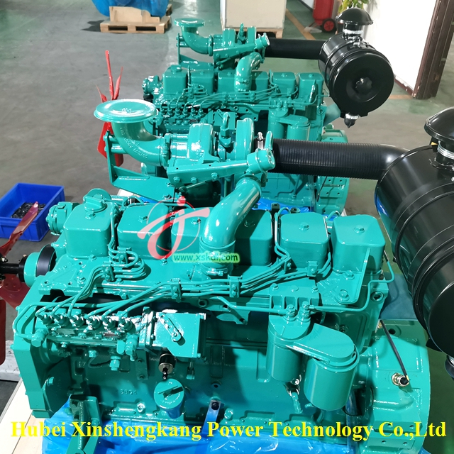 Motor Cummins 6BT5.9 remanufacturado para uso marino 