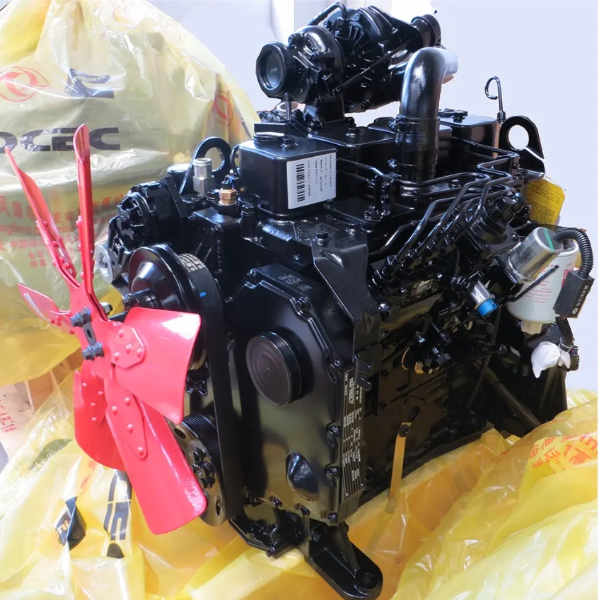 ¿En qué se diferencia el motor Komatsu 4D102E-1 del motor Cummins 4BT3.9?
